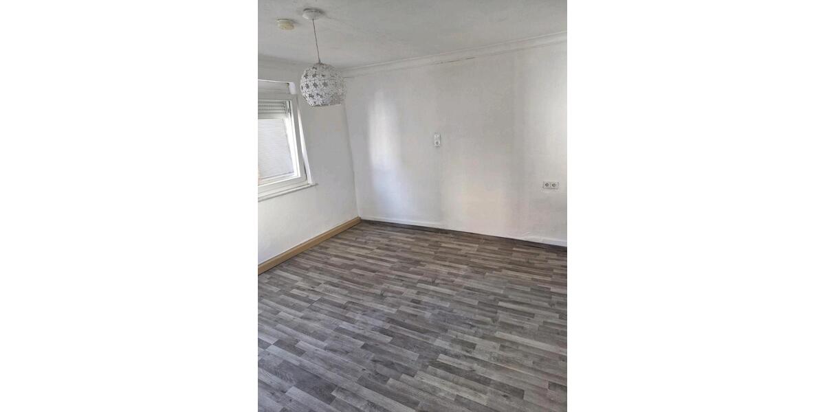 Erdgeschoßwohnung Stuttgart Stuttgart-Süd - 3 Zimmer, 78 m&sup2;, 1.200&euro; | Angebot:25569329
