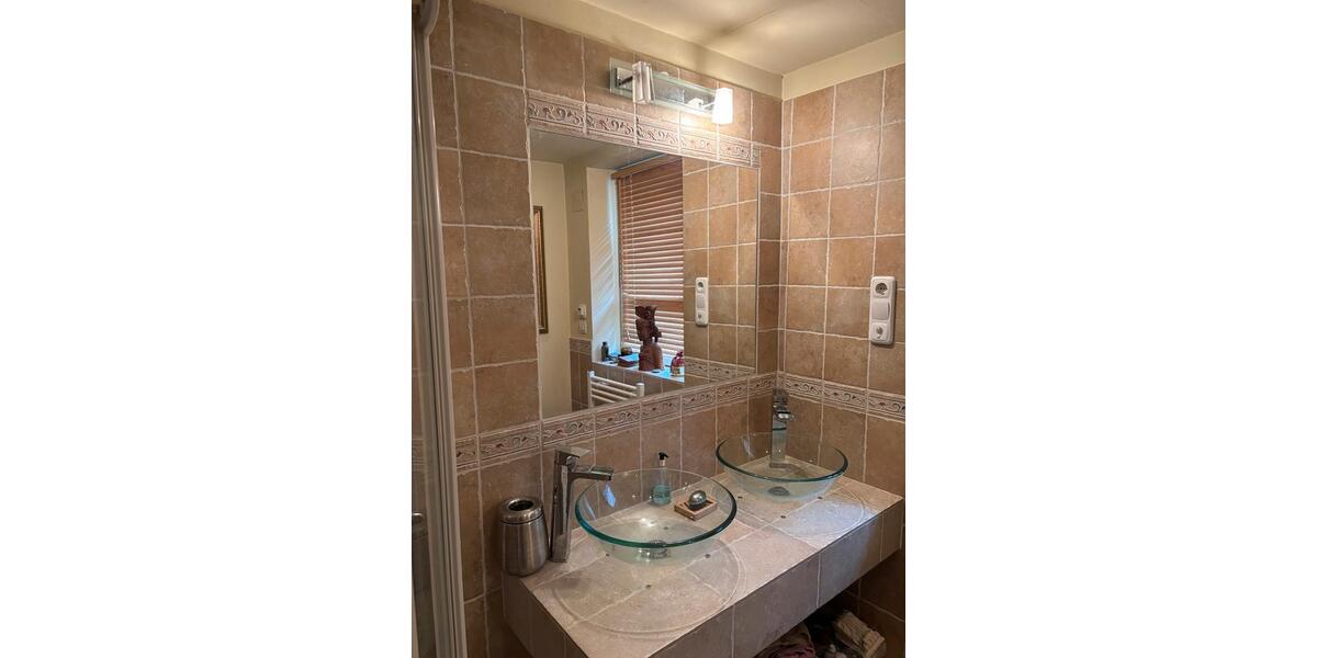 Etagenwohnung Stuttgart Bopser - 2 Zimmer, 75 m&sup2;, 1.350&euro; | Angebot:25615161