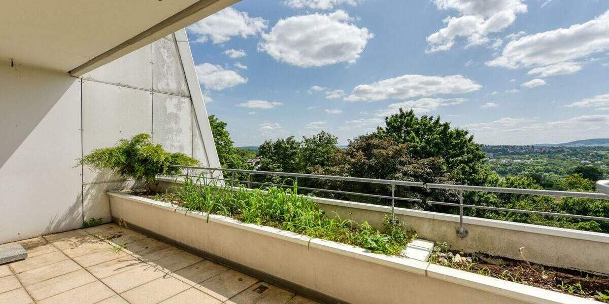 Etagenwohnung Stuttgart Freiberg - 4 Zimmer, 138 m&sup2;, 560.000&euro; | Angebot:25729892