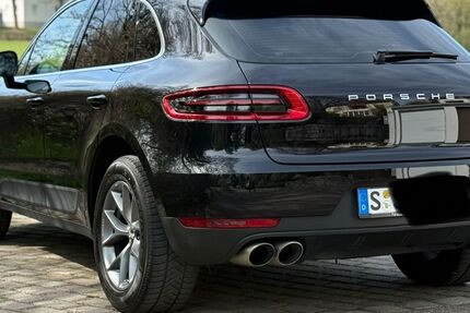 Porsche Macan 89.000 km 39.900 &euro; Stuttgart 70499