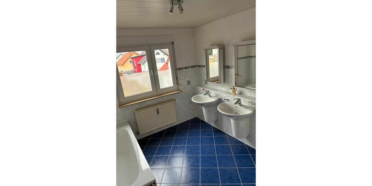 Einfamilienhaus Magstadt - 5.5 Zimmer, 145 m&sup2;, 1.800&euro; | Angebot:27620191