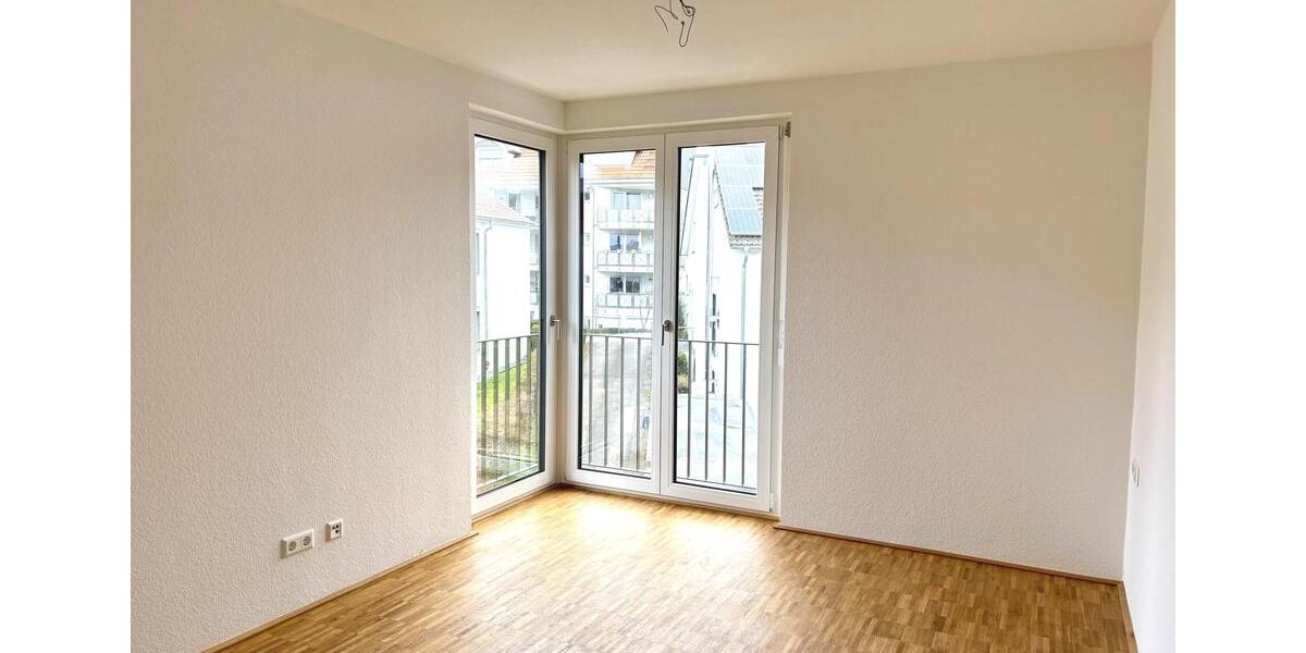 Etagenwohnung Leonberg - 4 Zimmer, 101 m&sup2;, 1.872&euro; | Angebot:23714100