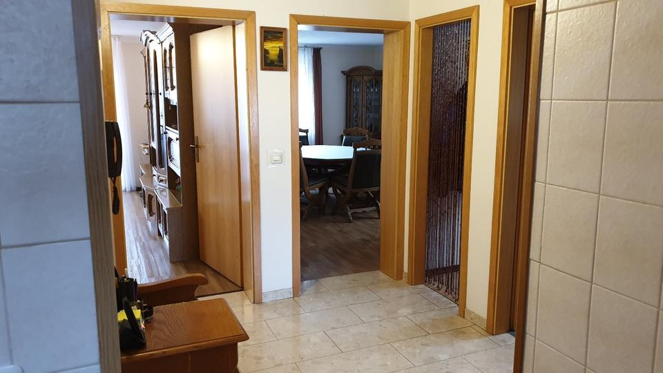 Mehrfamilienhaus, Wohnhaus Bietigheim-Bissingen Bissingen - 10 Zimmer, 210 m&sup2;, 850.000&euro; | Angebot:24154002