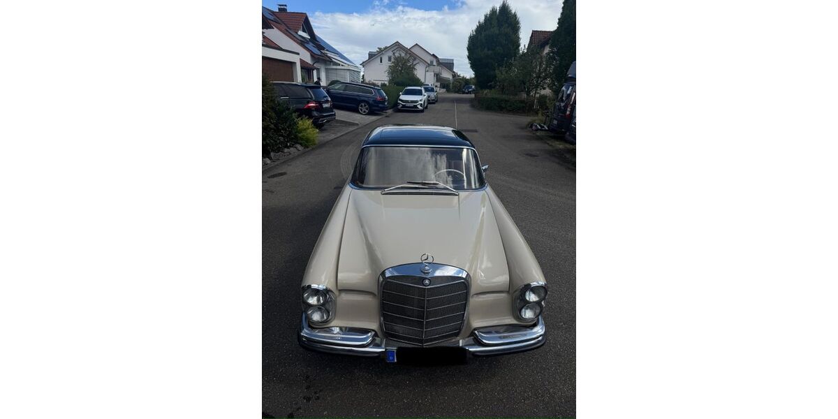 Mercedes-Benz 220 44.391 km 36.500 &euro; Schwaikheim 71409