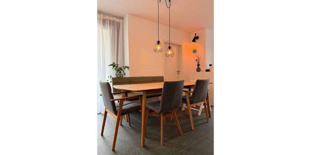 Etagenwohnung Stuttgart Ost - 3 Zimmer, 84 m&sup2;, 1.597&euro; | Angebot:26015856