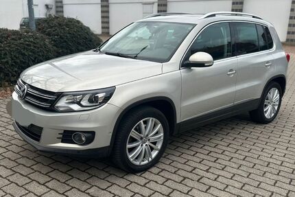 VW Tiguan 131.527 km 11.799 &euro; Stuttgart 70374