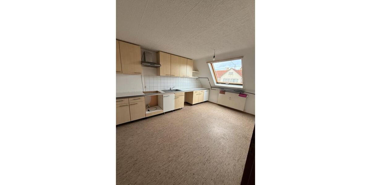 Dachgeschoßwohnung Walddorfhäslach - 2.5 Zimmer, 65 m&sup2;, 1.050&euro; | Angebot:25422652