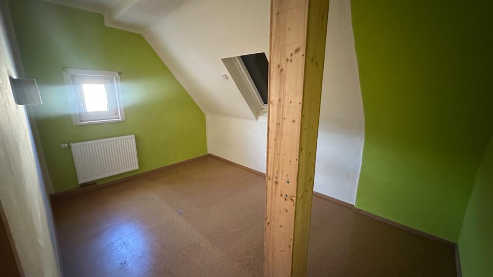 Einfamilienhaus Kirchheim unter Teck - 15 Zimmer, 550 m&sup2;, 1.300.000&euro; | Angebot:25418339