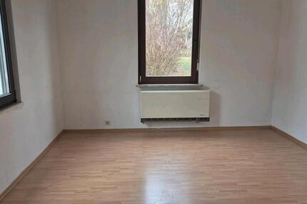 Wohnung Stuttgart Luginsland - 2 Zimmer, 60 m&sup2;, 900&euro; | Angebot:25145559