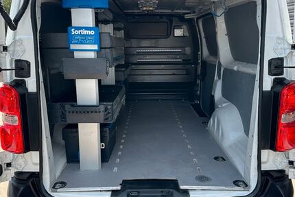 Opel Vivaro 24.280 km 19.400 &euro; Sindelfingen 71065