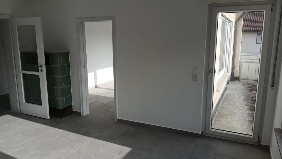 Etagenwohnung Markgröningen - 4 Zimmer, 80 m&sup2;, 980&euro; | Angebot:25087496