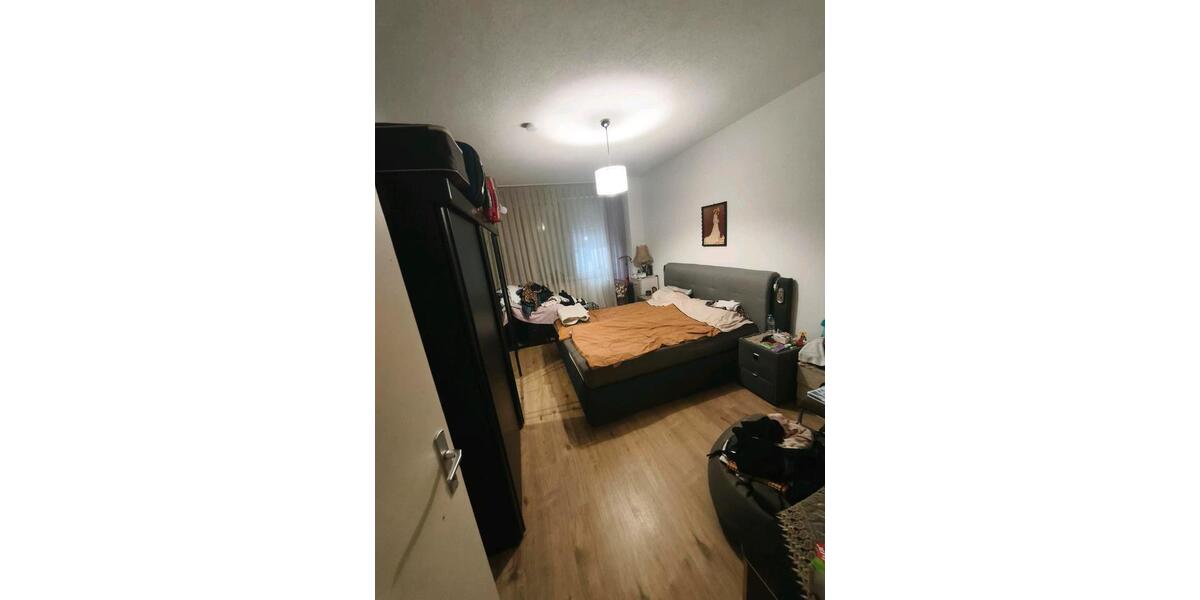 Erdgeschoßwohnung Stuttgart Bad Cannstatt - 3.5 Zimmer, 100 m&sup2;, 1.750&euro; | Angebot:27606372