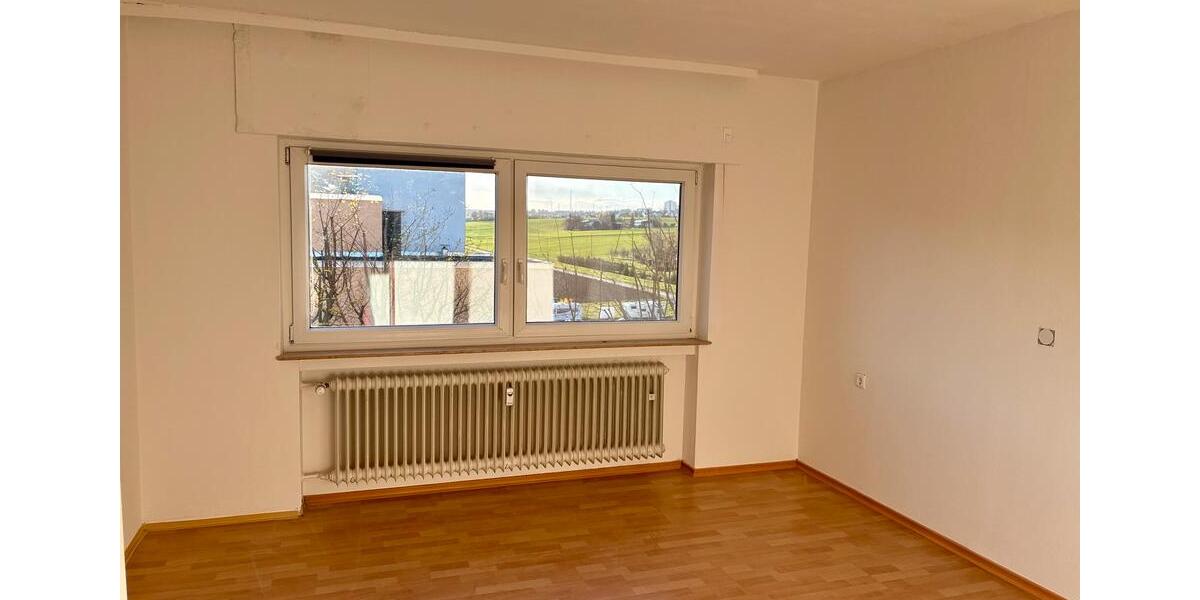 Etagenwohnung Ditzingen - 2 Zimmer, 67 m&sup2;, 1.300&euro; | Angebot:25935923