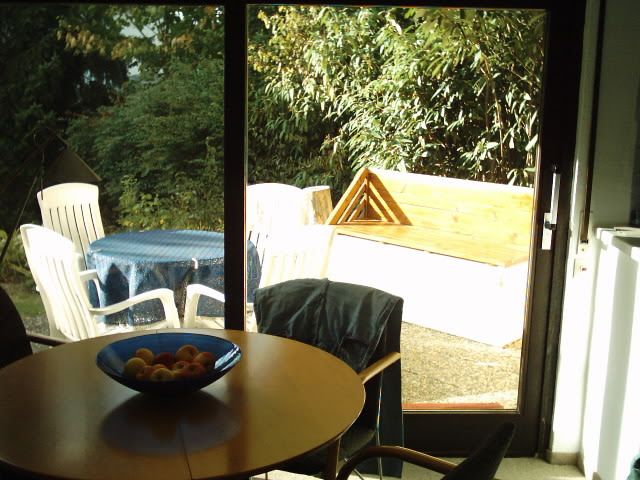 Provisionsfrei* 2-Zimmer-EG-Wohnung mit Terrasse, großem Gartenanteil und TG-Stellplatz (vermietet) - Erdgeschoßwohnung Böblingen Böblingen (Stadt) | Angebot:24766338