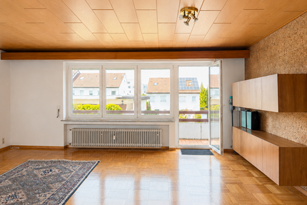 Wohnung Esslingen a.N. Pliensauvorstadt - 2.5 Zimmer, 92 m&sup2;, 1.100&euro; | Angebot:27244598