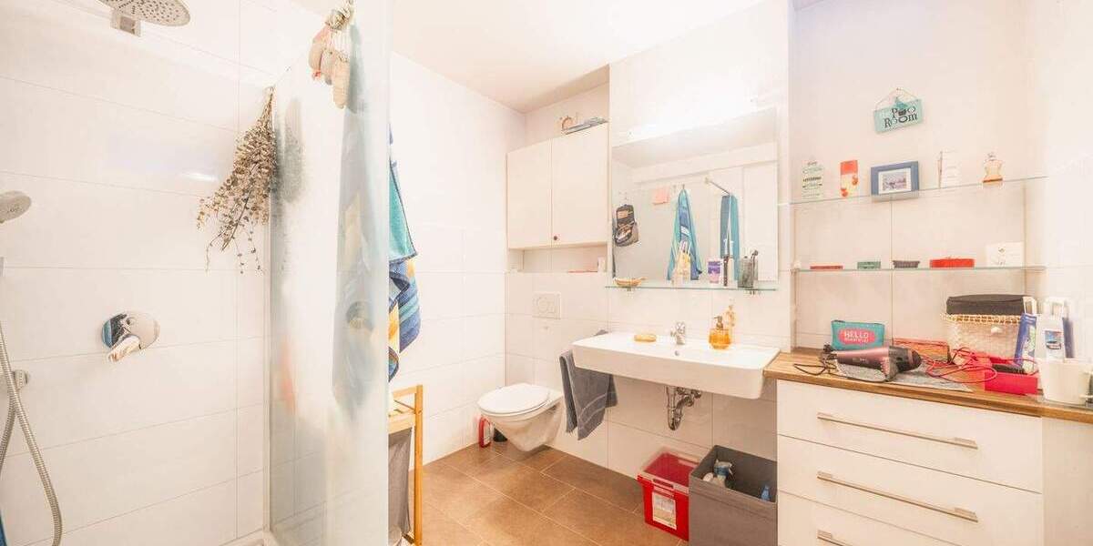 Mehrfamilienhaus, Wohnhaus Stuttgart Möhringen - 5 Zimmer, 158 m&sup2;, 595.000&euro; | Angebot:25685471