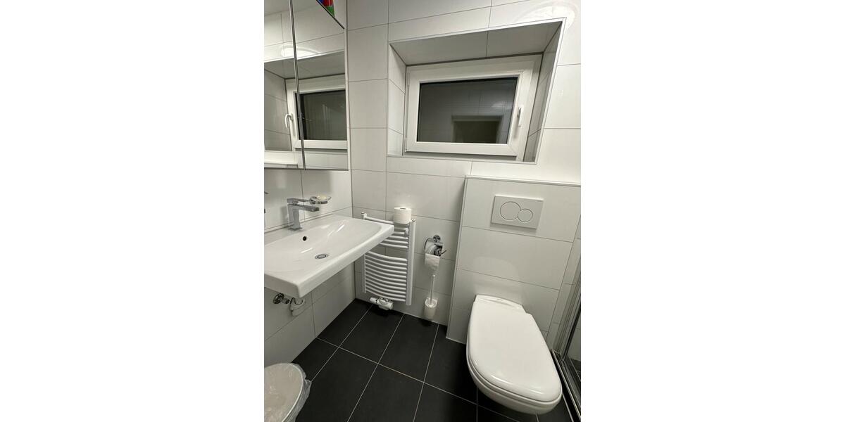 Erdgeschoßwohnung Stuttgart Stuttgart-Ost - 1 Zimmer, 25 m&sup2;, 570&euro; | Angebot:26496516