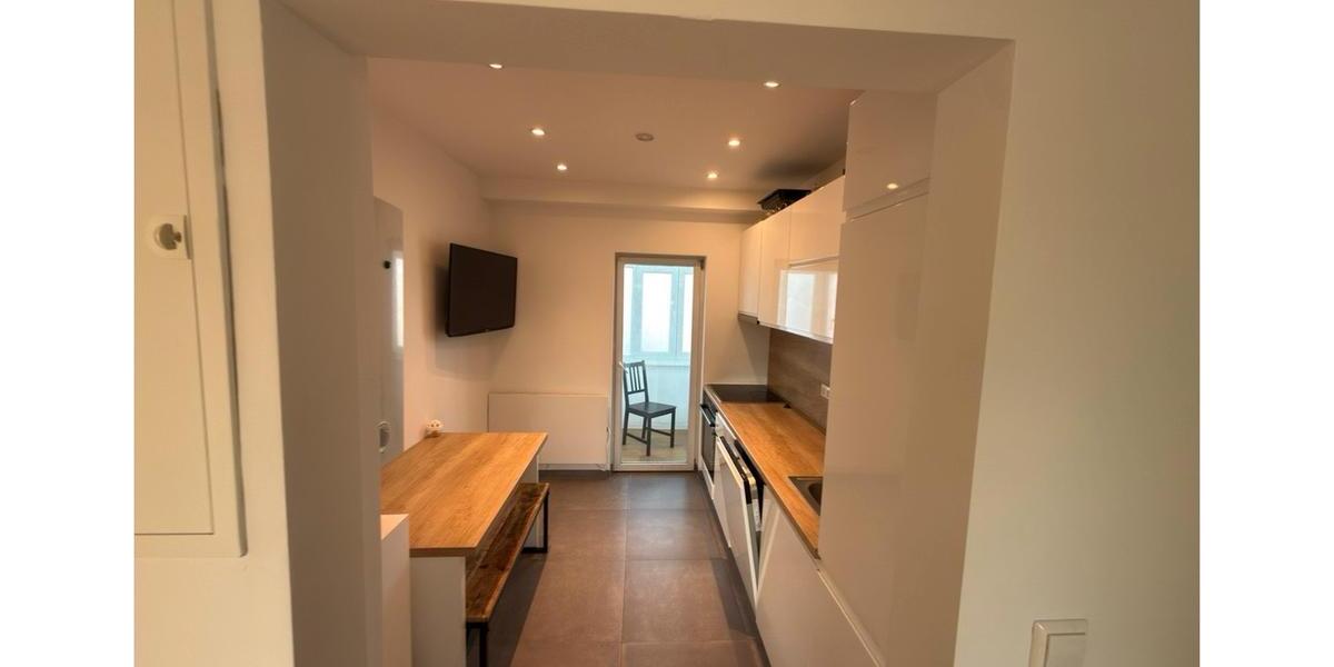 Etagenwohnung Stuttgart Bad Cannstatt - 4 Zimmer, 78 m&sup2;, 1.800&euro; | Angebot:25735725