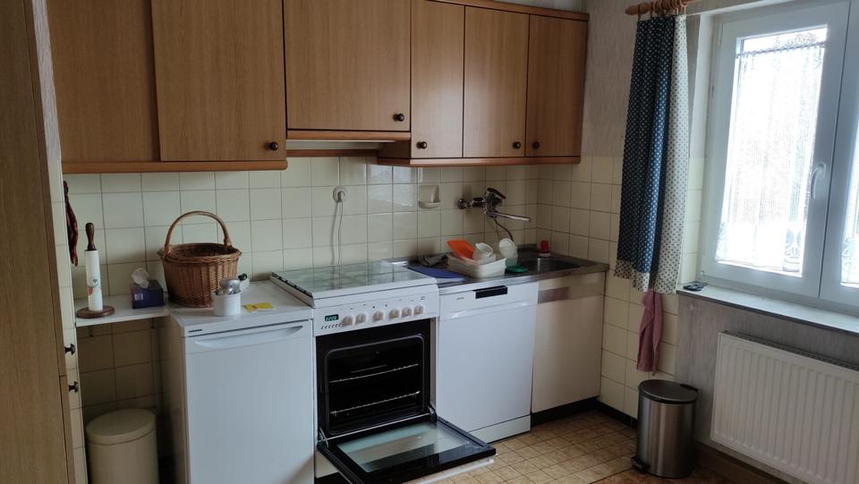 Hochparterre Backnang - 4 Zimmer, 110 m&sup2;, 1.100&euro; | Angebot:25979035