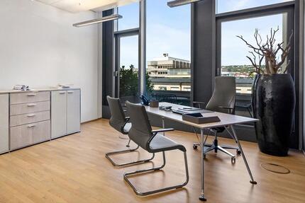 Gewerbeobjekt Stuttgart - 1.490&euro; | Angebot:26047737