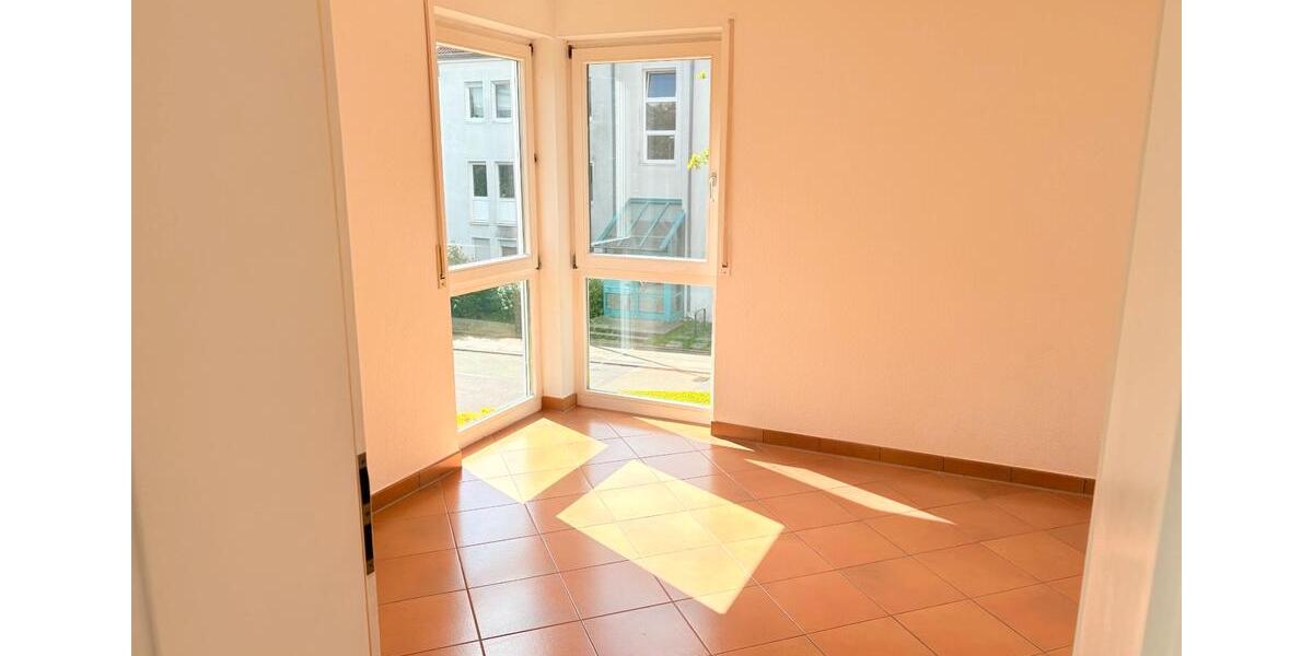 Etagenwohnung Stuttgart Sillenbuch - 3 Zimmer, 63 m&sup2;, 1.080&euro; | Angebot:26663438