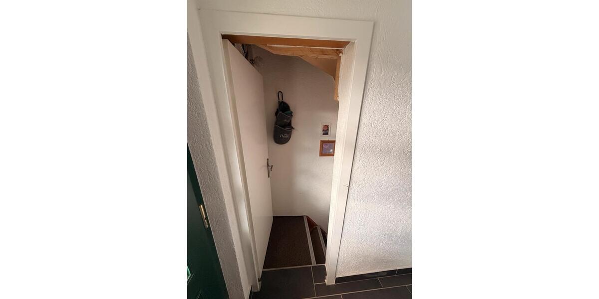 Einfamilienhaus Böblingen - 4 Zimmer, 133 m&sup2;, 1.800&euro; | Angebot:27620303