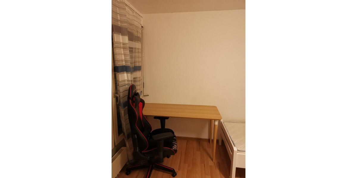 Etagenwohnung Stuttgart Birkach - 1 Zimmer, 13 m&sup2;, 500&euro; | Angebot:24795770