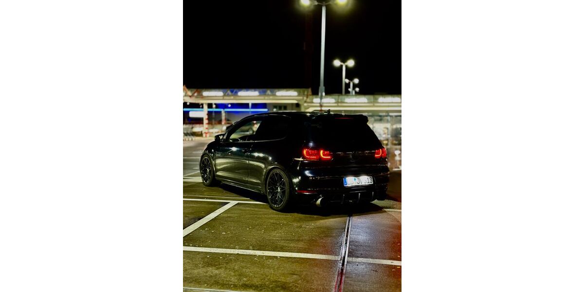 VW Golf 258.000 km 8.299 &euro; Ludwigsburg 71638