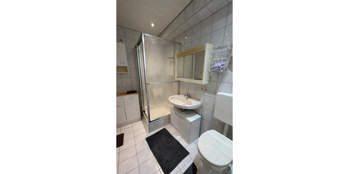 Mehrfamilienhaus, Wohnhaus Stuttgart Degerloch - 8 Zimmer, 181 m&sup2;, 778.000&euro; | Angebot:25836698