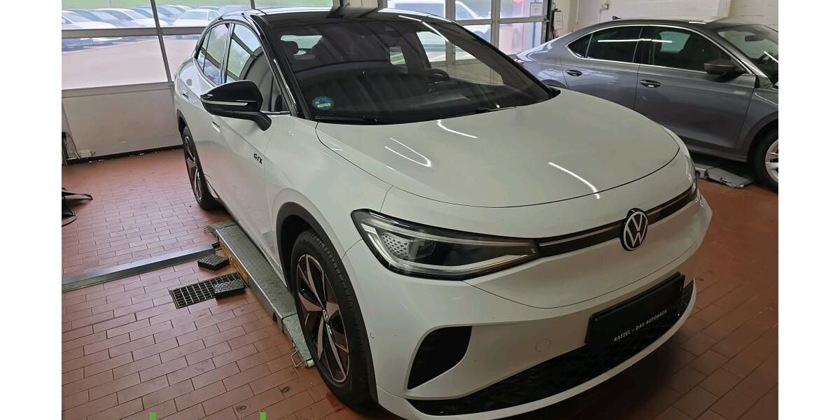 VW ID.5 17.730 km 43.380 &euro; Zell u.A. 73119