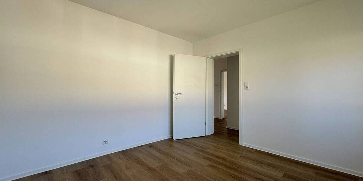 Etagenwohnung Stuttgart / Degerloch Degerloch - 3 Zimmer, 86 m&sup2;, 1.200&euro; | Angebot:26028333