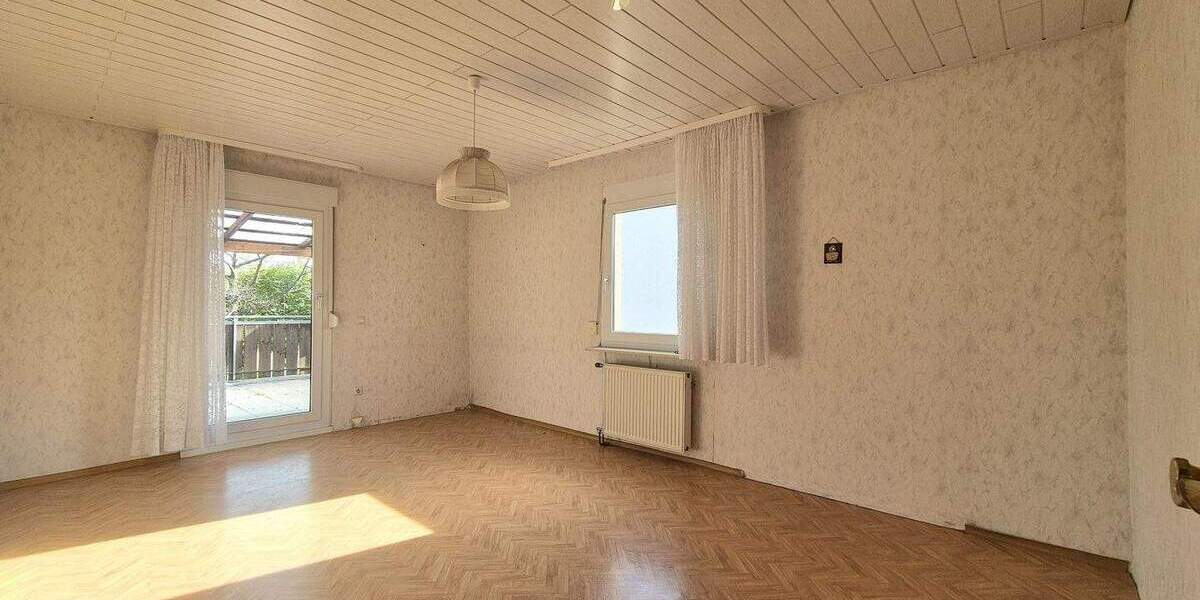 Doppelhaushälfte Bönnigheim - 6 Zimmer, 185 m&sup2;, 474.000&euro; | Angebot:25706132