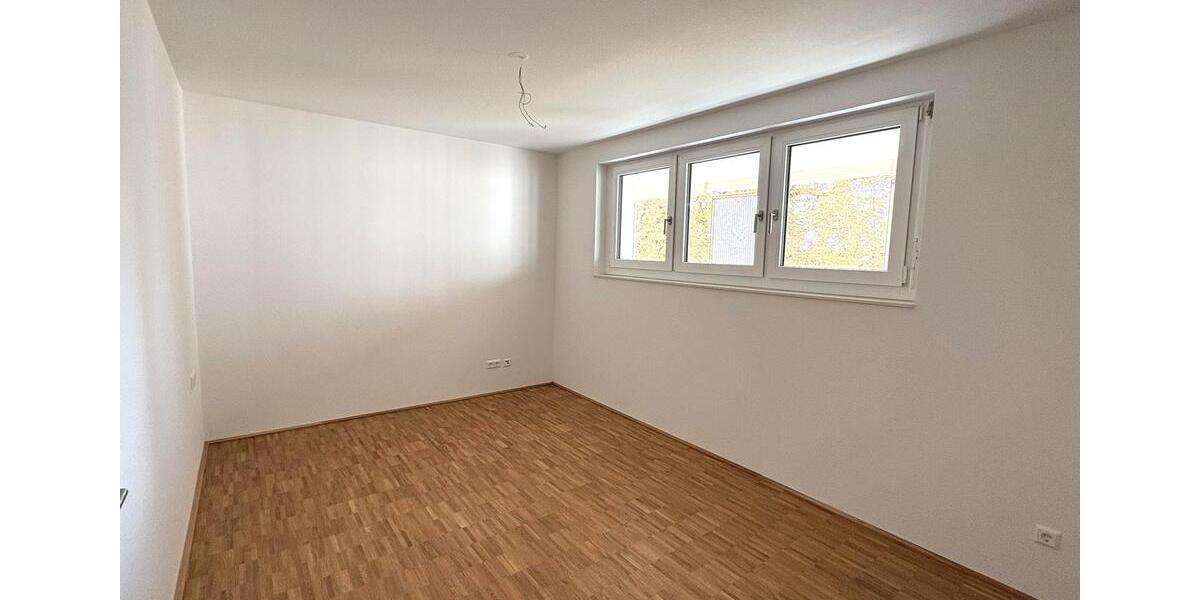 Etagenwohnung Leonberg - 4 Zimmer, 105 m&sup2;, 1.898&euro; | Angebot:23644761