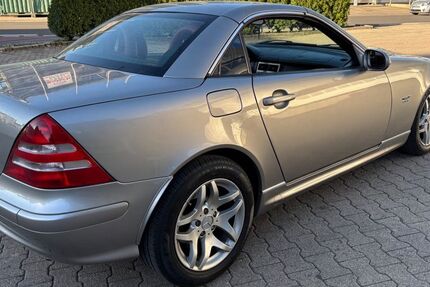 Mercedes-Benz SLK 200 117.000 km 2.500 &euro; reichenbach Fils 73262
