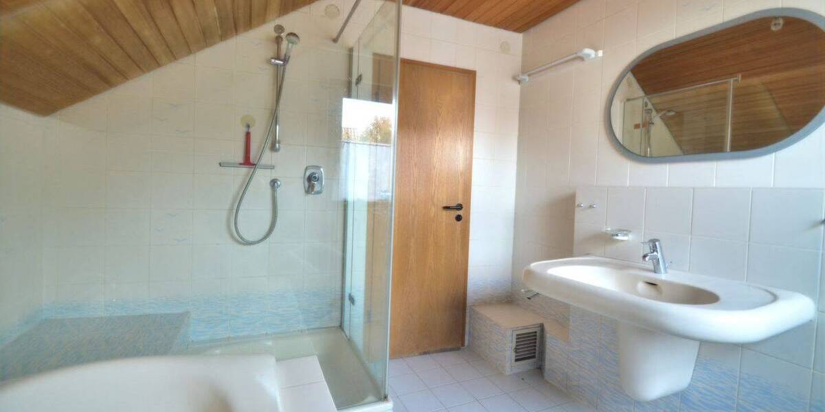 Einfamilienhaus Leonberg Eltingen - 5 Zimmer, 120 m&sup2;, 578.000&euro; | Angebot:25929394