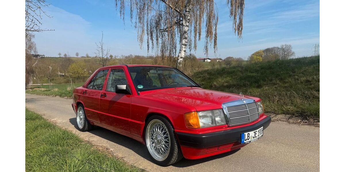Mercedes-Benz 190 166.000 km 6.950 &euro; Korntal Münchingen 70825