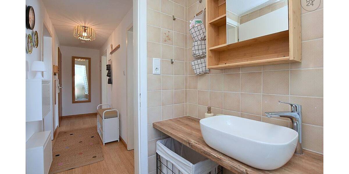 Etagenwohnung Fellbach - 2 Zimmer, 50 m&sup2;, 1.350&euro; | Angebot:25698666