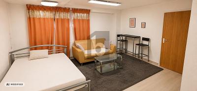 GROSSZÜGIG, VIELSEITIG, ATTRAKTIV - Mehrfamilienhaus, Wohnhaus Nürtingen | Angebot:27311685
