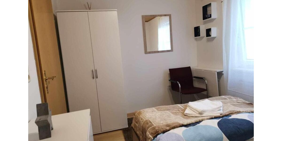 Etagenwohnung Stuttgart Stuttgart-West - 1 Zimmer, 16 m&sup2;, 420&euro; | Angebot:25138884