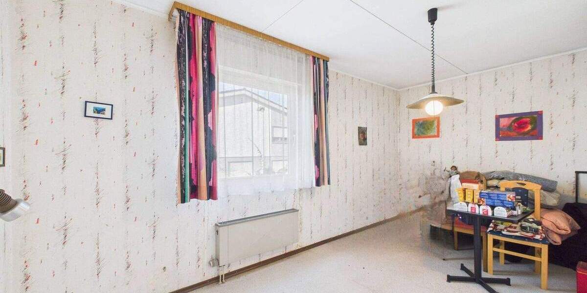 Einfamilienhaus Hattenhofen - 6 Zimmer, 176 m&sup2;, 399.000&euro; | Angebot:25737992