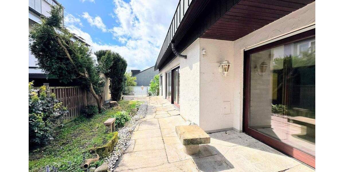 Mehrfamilienhaus, Wohnhaus Bönnigheim - 1 Zimmer, 320 m&sup2;, 750.000&euro; | Angebot:25755913