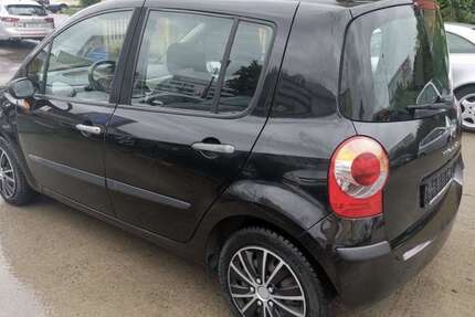Renault Modus 142.000 km 2.500 &euro; Stuttgart 70499