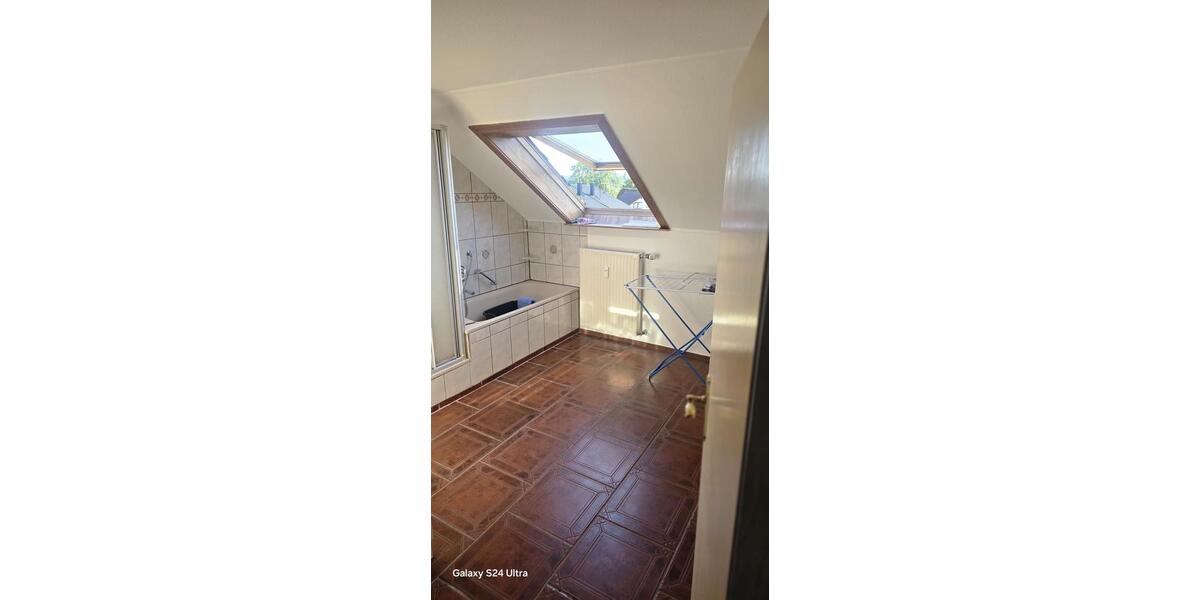 Dachgeschoßwohnung Steinheim an der Murr - 2 Zimmer, 50 m&sup2;, 780&euro; | Angebot:24825686