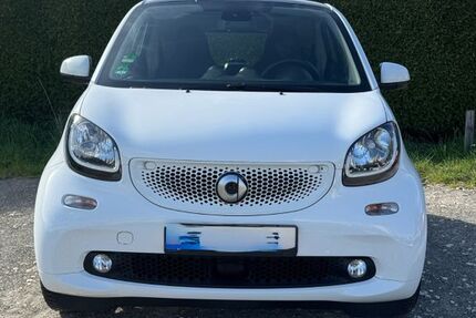 Smart ForTwo 64.000 km 12.790 &euro; Esslingen 73734