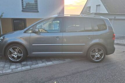 VW Touran 143.000 km 8.500 &euro; Remseck 71686