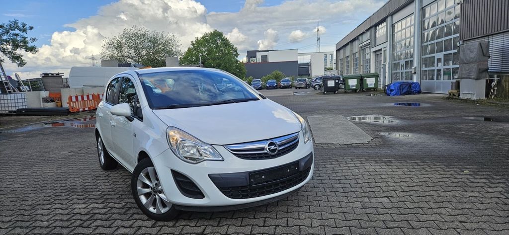 Opel Corsa 99.860 km 4.800 &euro; Waiblingen Neustadt ( 15 km von Stuttgart ) 71336