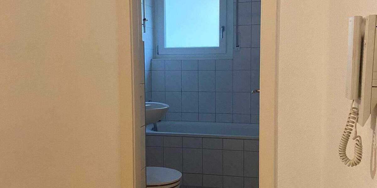 Etagenwohnung Stuttgart Mitte - 2 Zimmer, 62 m&sup2;, 1.050&euro; | Angebot:26694565