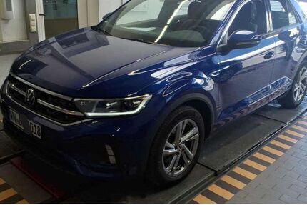 VW T-Roc 41.286 km 29.930 &euro; Stuttgart 70563