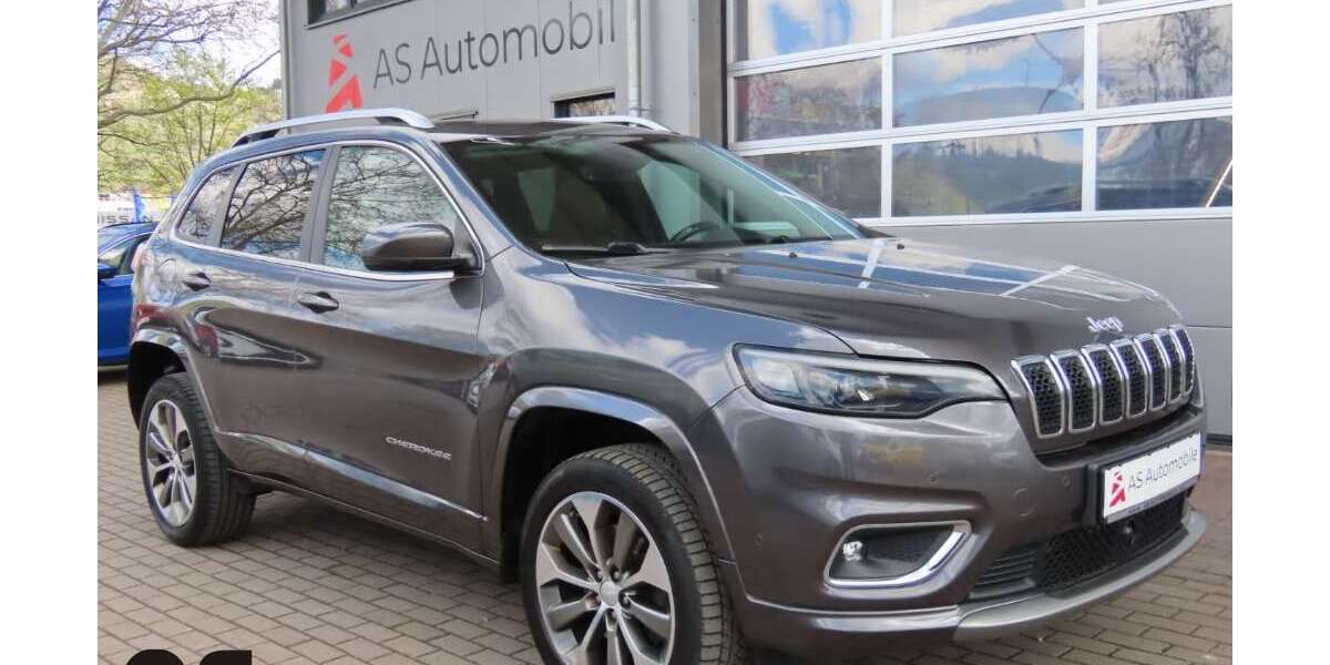 Jeep Cherokee 101.000 km 16.790 &euro; Stuttgart 70329