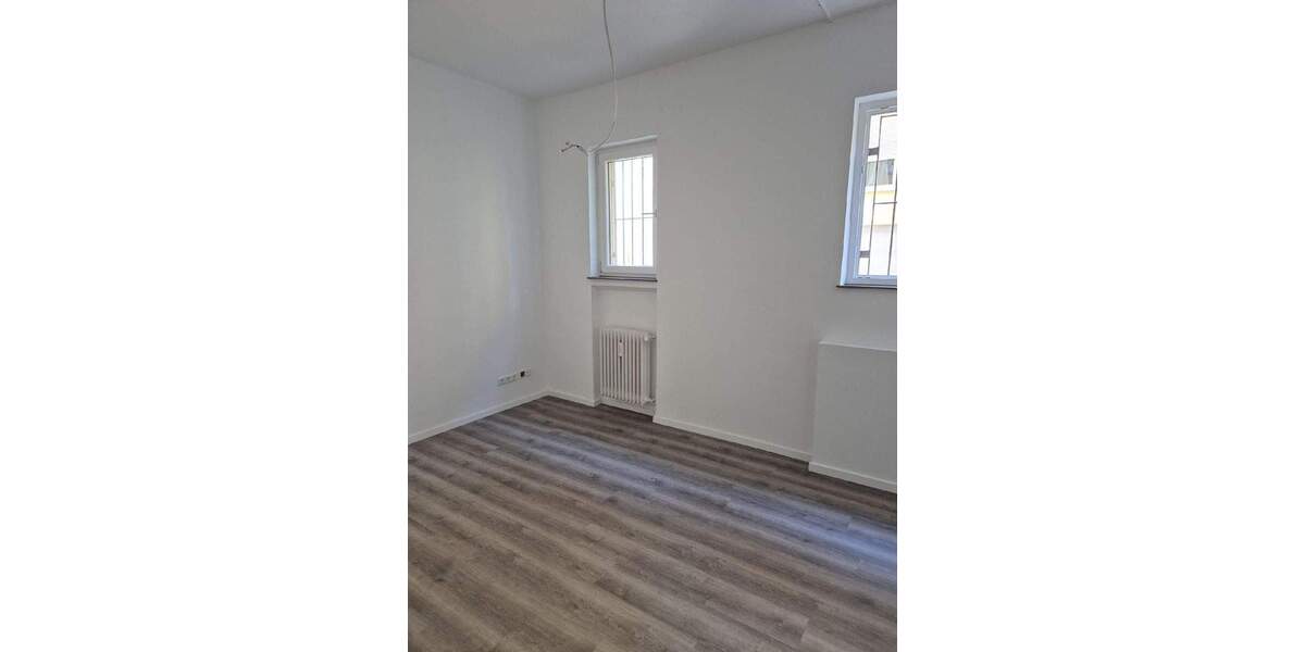 Einfamilienhaus Stuttgart Ost - 2.200&euro; | Angebot:25674464